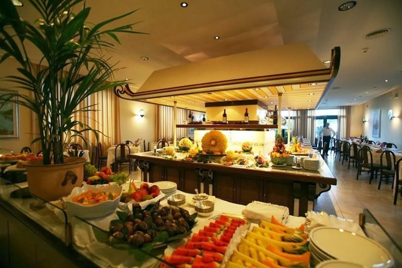 Hotel Excelsior Lido di Jesolo Italia
