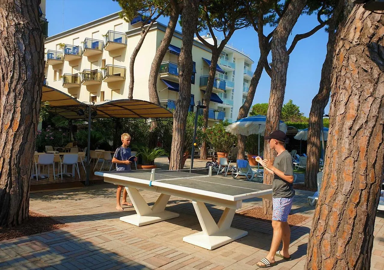 Hotel Excelsior Lido di Jesolo 4*,  Włochy